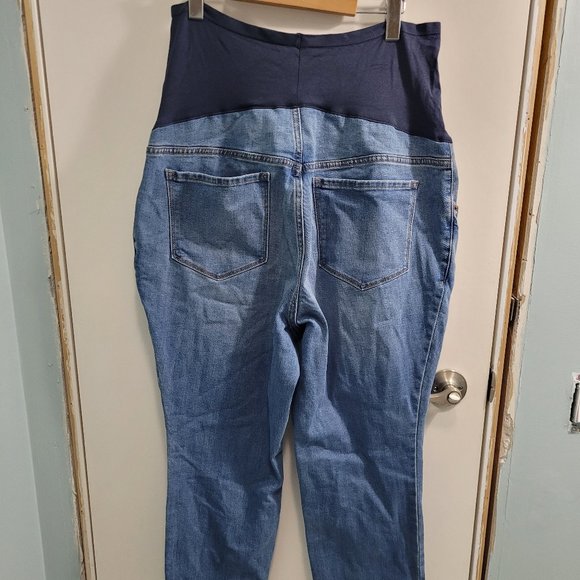 18 Short Old Navy Maternity Skinny Full Panel Jeans - Picture 2 of 9
